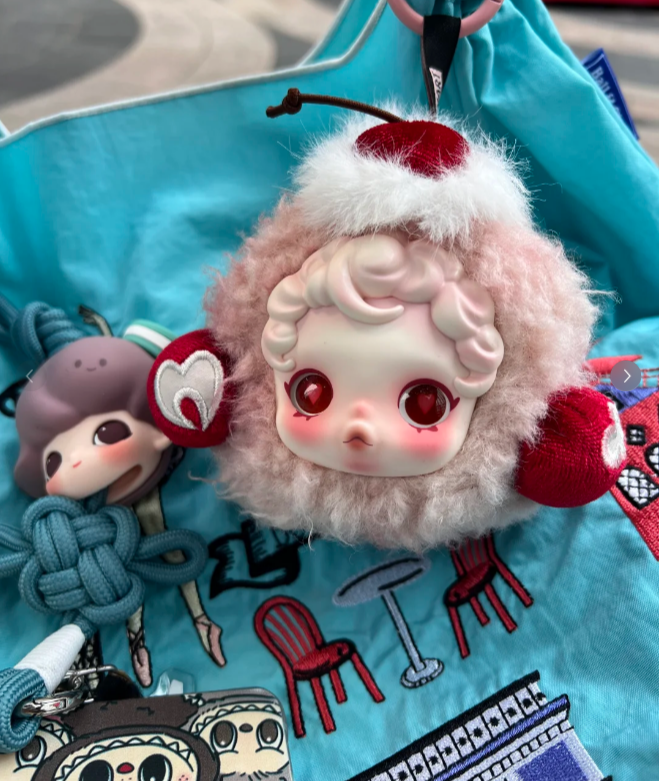 Skullpanda  Headphone Bag